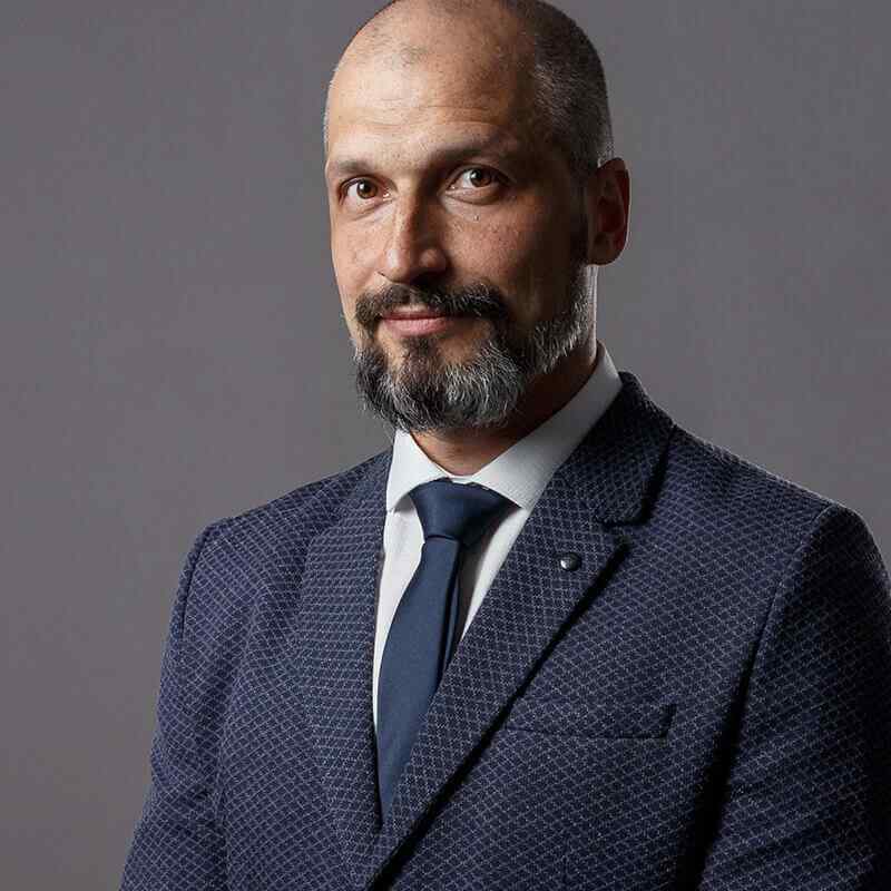 https://bankrotstvo-teplov.ru/wp-content/uploads/2019/10/inner_team_01-1.jpg