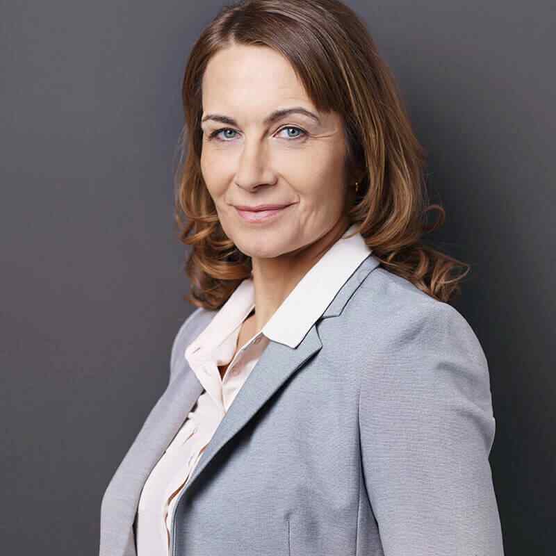 https://bankrotstvo-teplov.ru/wp-content/uploads/2019/10/inner_team_02.jpg